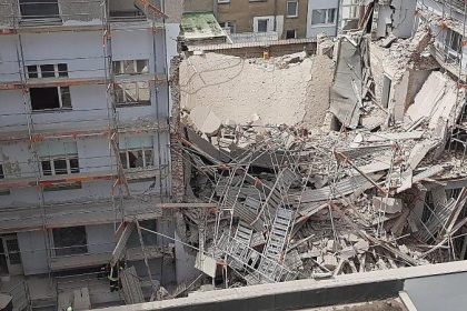 Rohbau in Düsseldorf eingestürzt: Leichnam eines Bauarbeiters entdeckt, ein weiterer noch vermisst