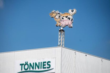 Wieder Corona-Fälle bei Tönnies: Emsländer Produktionsstandort geschlossen