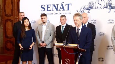 70 Politiker unterstützen den Besuch des tschechischen Senators in Taiwan