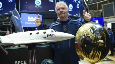 Virgin Galactic: Erster Touristenflug ins All für Frühjahr 2021 geplant