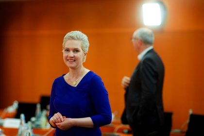 Masken-Wirrwarr in Mecklenburg-Vorpommern: Schwesig führt Maskenpflicht ab Klasse 5 ein