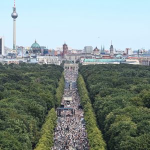 Querdenken-Aufzug, Großdemo und mehrtägiges Camp in Berlin