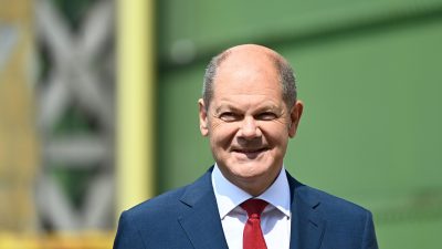 Scholz rechnet mit neuen Schulden im kommenden Jahr