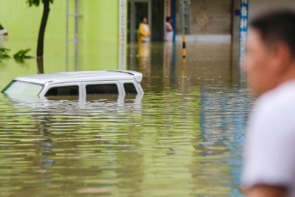 Starker Regen trifft erneut Jangtse-Gebiet – Überschwemmte Städte und 4 Millionen Obdachlose