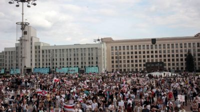 Proteste in Belarus: Lukaschenko sucht Kontakt zu Putin