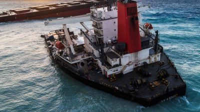 Kapitän des vor Mauritius havarierten Frachters festgenommen