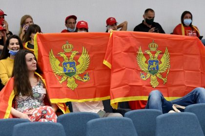 Politisches Erdbeben in Montenegro: Regierende Sozialdemokraten müssen Machtverlust fürchten