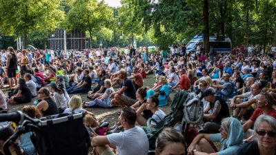 Nachwehen zu Berliner Demo gegen Corona-Politik: Ballweg reicht Strafanzeige gegen Esken ein