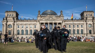 NZZ-Chef über Deutschland: Politiker, die die Bürger am meisten bevormunden, sind am populärsten