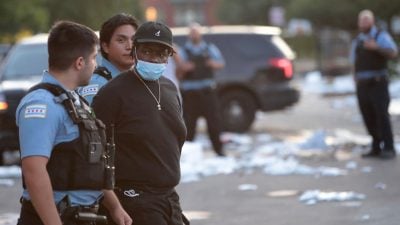 Mehrere Tote und zahlreiche Festnahmen nach Randalen und Plünderungen in Chicago
