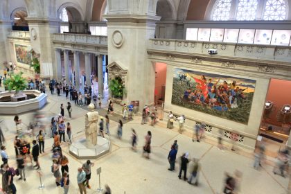 Hunderte Besucher bei Wiedereröffnung des Metropolitan Museums in New York