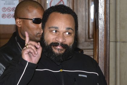 Facebook und Instagram sperren Komiker Dieudonné wegen Antisemitismus