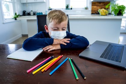 Studie: Distanzunterricht ungünstig für Grundschüler