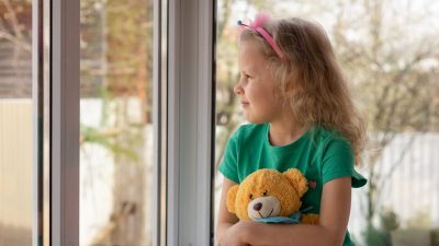 Niederkassel: Isolation für vierjähriges Kind verordnet – Zwangsmaßnahmen angedroht