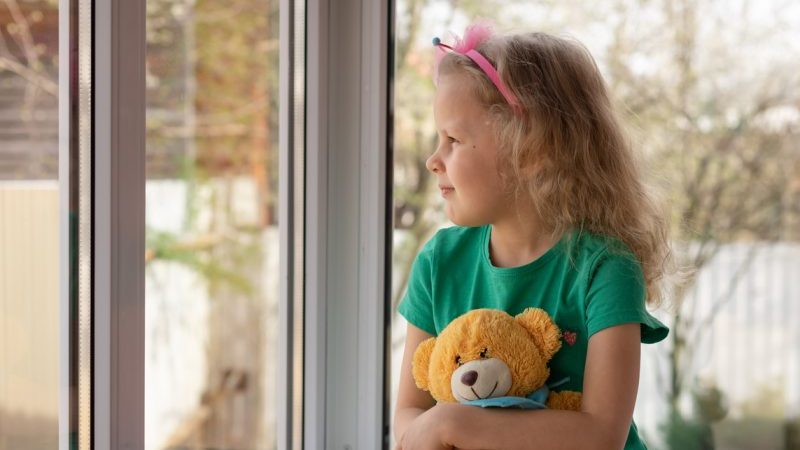 Niederkassel: Isolation für vierjähriges Kind verordnet – Zwangsmaßnahmen angedroht