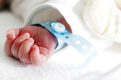 Portugal: Vier Monate altes herzkrankes Baby stirbt mit SARS-CoV-2