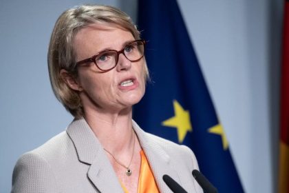 Karliczek will Corona-Übernahmeprämien für Azubis bis Ende 2021 verlängern