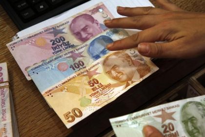 Nach Erdogan-Drohung: Türkische Lira im Ausverkauf