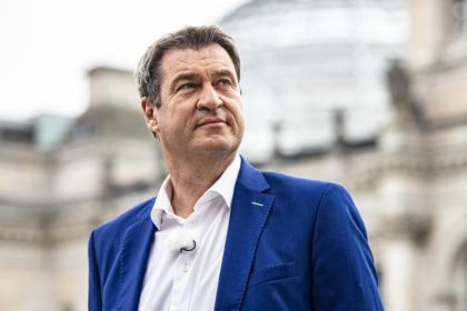 Rückkehr der Zuschauer: Söder «außerordentlich skeptisch»
