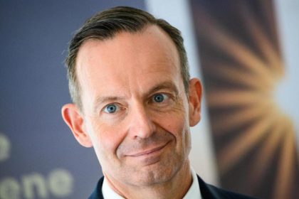 FDP-Generalsekretär kritisiert Festlegung der Corona-Impfung per Verordnung