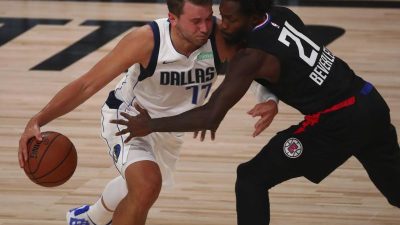 Doncic schreibt NBA-Geschichte: 42 Punkte beim Playoff-Debüt