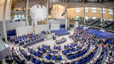 Aufgeblähter Bundestag: Lammert fordert bei Wahlrechtsreform Bewegung von Union und SPD