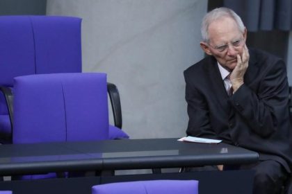 Schäuble fordert Änderung des Wahlrechts zu Gunsten kleiner Parteien