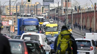 Kfz-Versicherungen: Wer in einer deutschen Großstadt lebt, muss künftig mehr zahlen