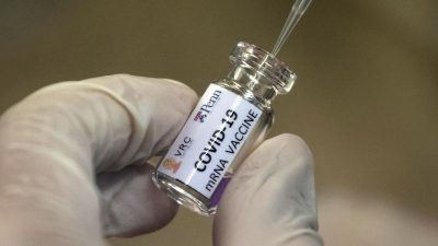 Steuerzahler sollen Impfstoff-Hersteller-Risiken mittragen