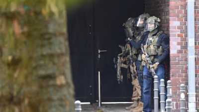 Fehlalarm an Berliner Schule – Polizei rückte mit 80 Einsatzkräften an