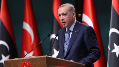 Erdogan trifft Regierungschef von libyscher Einheitsregierung in Istanbul