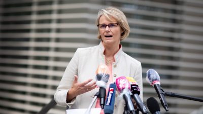 Breite Kritik an Bund-Länder-Vertreter wegen „enttäuschenden“ Digitalisierungstreffen für Schulen