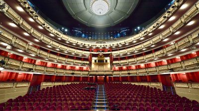 Spiel-Abbruch: Oper in Madrid wehrt sich gegen Vorwurf zu laxer Corona-Maßnahmen