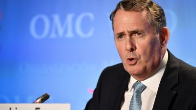 Britischer Ex-Handelsminister warnt vor Corona-Auswirkungen auf Welthandel