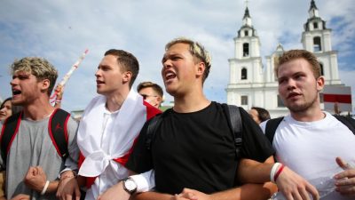 Studenten und Schüler in Belarus gehen gegen Lukaschenko auf die Straße – 40 Festnahmen