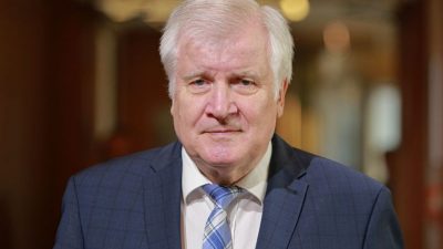 Streit über Migranten-Aufnahme: Berliner Senat verklagt Innenminister Seehofer