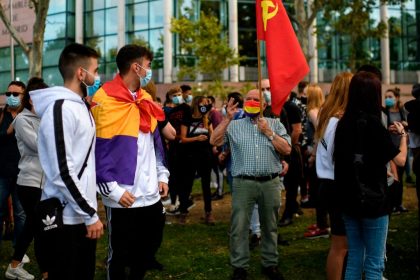Proteste in Madrid gegen Corona-Auflagen