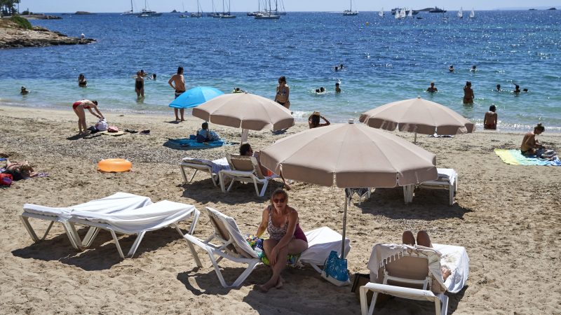 Chef von Tui Deutschland: „Im Hochsommer können wir alle Reiseziele wieder ansteuern“