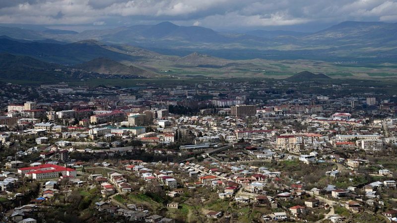 Trotz internationaler Appelle zur Deeskalation weiter Kämpfe um Berg-Karabach