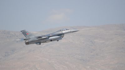 Türkischer Kampfjet soll armenisches Flugzeug abgeschossen haben – Ankara dementiert
