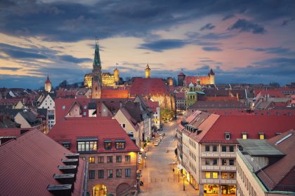 Nürnberg: Massenschlägerei mit 80 Personen – Umherstehende feuerten die Beteiligten an