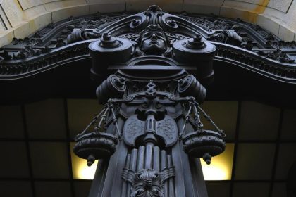 Staatsgerichtshof: Niedersächsische Regierung hätte Landtag informieren müssen