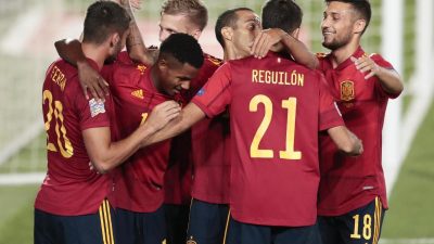 Spanien nach klarem Sieg Erster in deutscher Gruppe