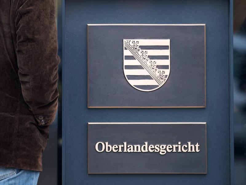 -Hammerbande-Neuer-Gro-prozess-zu-linksextremen-Angriffen-startet-in-Dresden