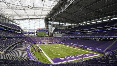 Floyd-Familie sieht Auftakt im Stadion der Minnesota Vikings
