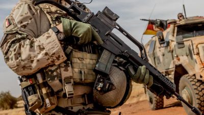 FDP und Grüne kritisieren Verteidigungsmisterium wegen Sturmgewehr