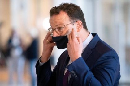 Mit Fieberambulanzen gegen Corona: Spahns neue Strategie für die kalte Jahreszeit