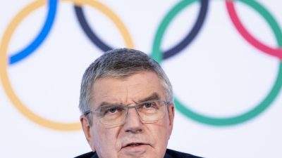 IOC-Chef Bach zu Olympia in Tokio: Lassen uns nicht hetzen