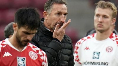 Chaos-Tage in Mainz: Trainer Beierlorzer ohne Rückendeckung