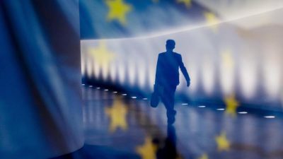 Neue Lockdowns nicht einkalkuliert: EU will Wachstumsprognose senken